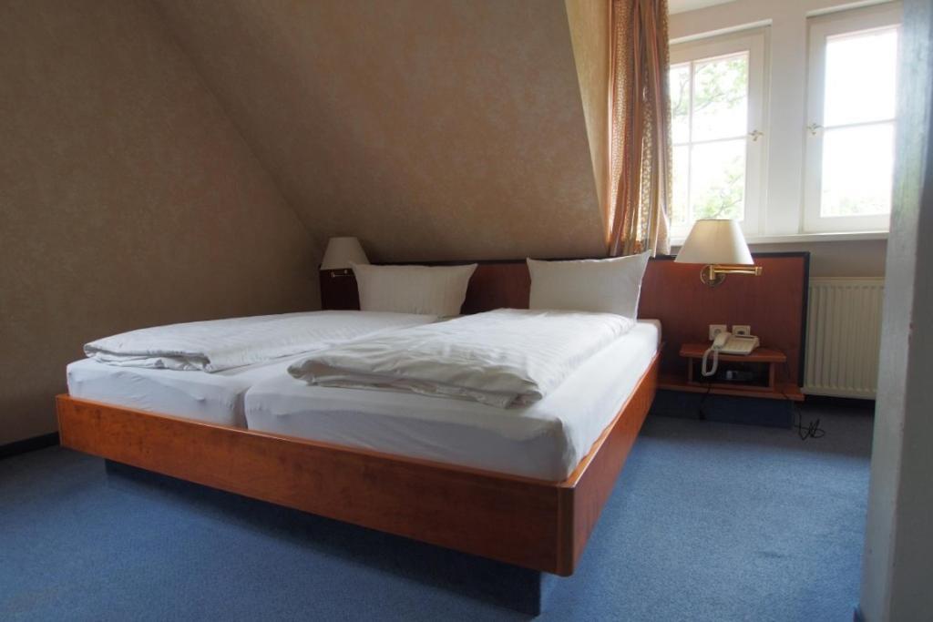 Hotel Schlossvilla Derenburg Eksteriør billede