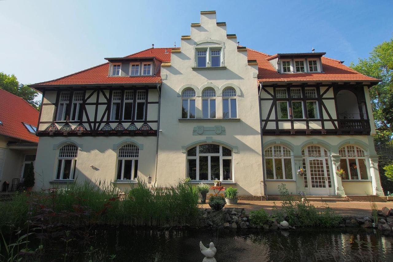 Hotel Schlossvilla Derenburg Eksteriør billede